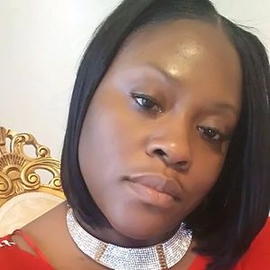 Meet your Posher, Alesha